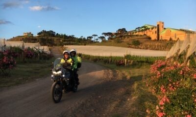 Triumph Riding Experience oferece cursos, passeios e viagens em julho