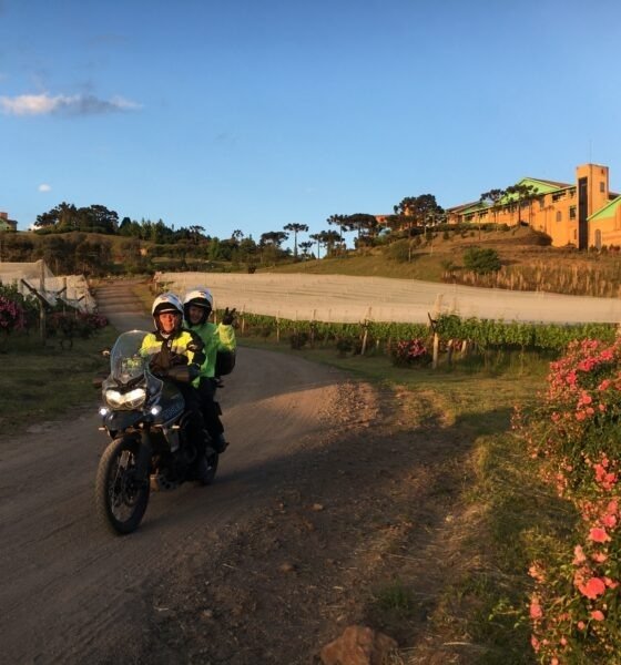 Triumph Riding Experience oferece cursos, passeios e viagens em julho