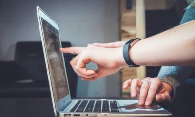 Jornalista realiza masterclass para ensinar a transformar informação em notícia